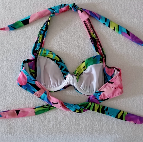 VENUS Jillian Underwire Tropical Print Bikini Top, size 34C/ 32D/ 36B - Picture 11 of 12